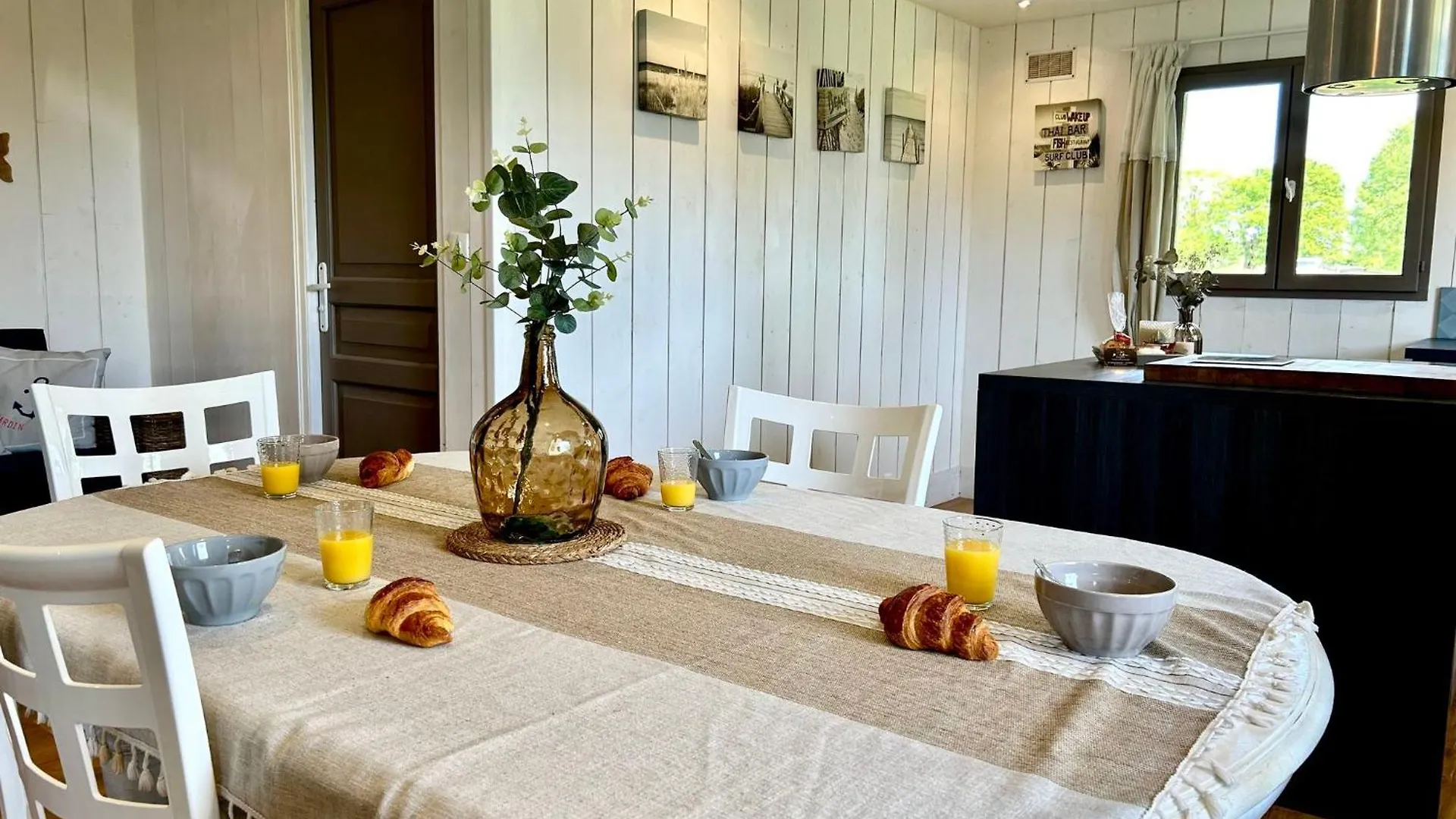 Ty Kerrian, Maison Avec Jardin A La Campagne Locunole Holiday home
