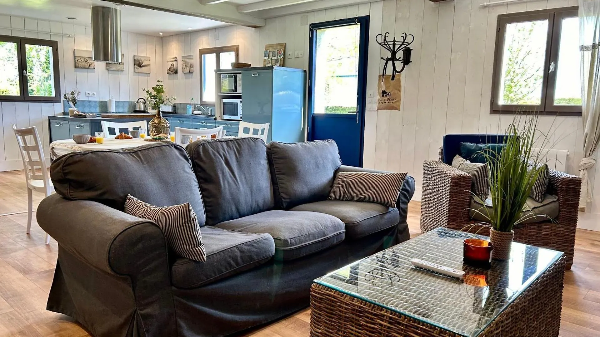 Ty Kerrian, Maison Avec Jardin A La Campagne Locunole Holiday home