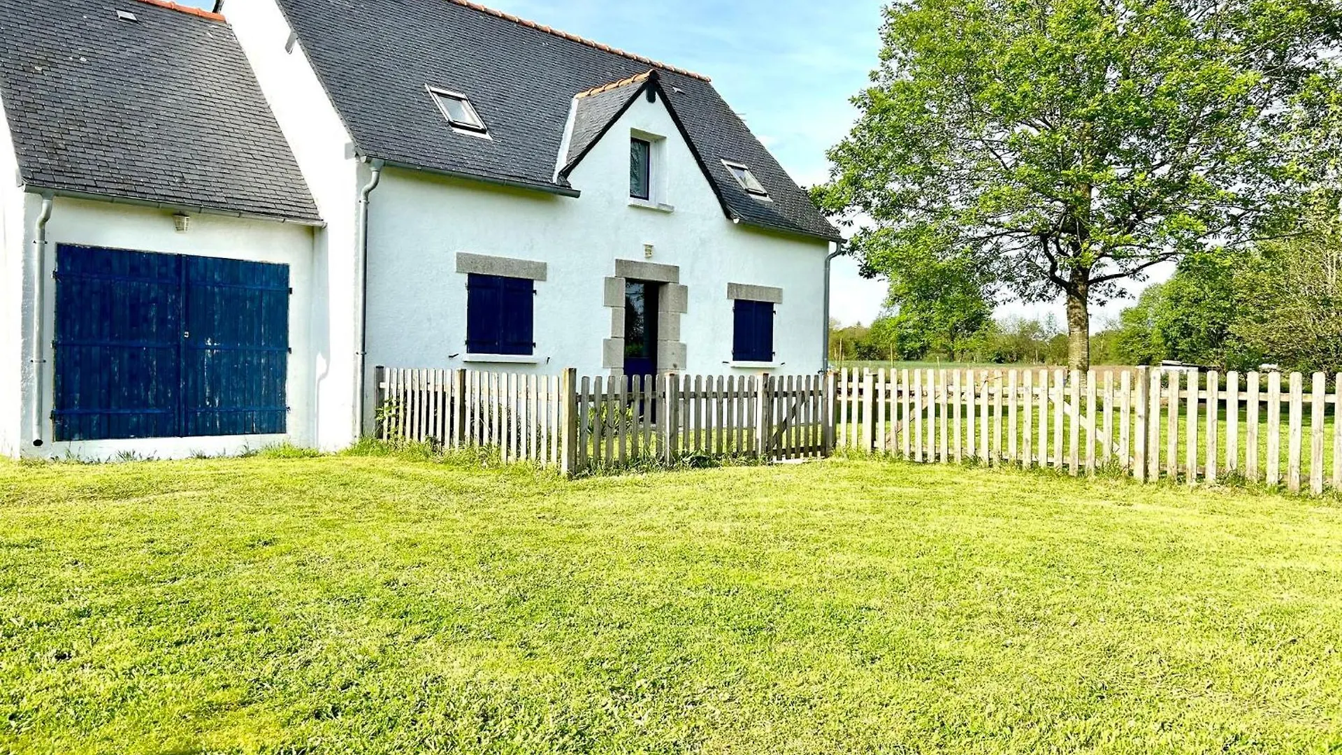 Holiday home Ty Kerrian, Maison Avec Jardin A La Campagne Locunole